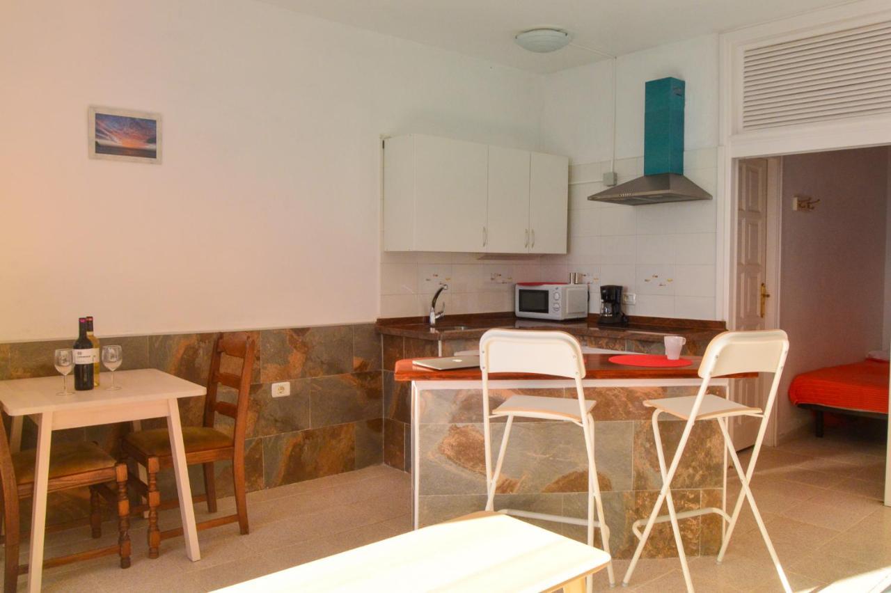 Apartamentos Playa Azul Вайермосо Екстериор снимка